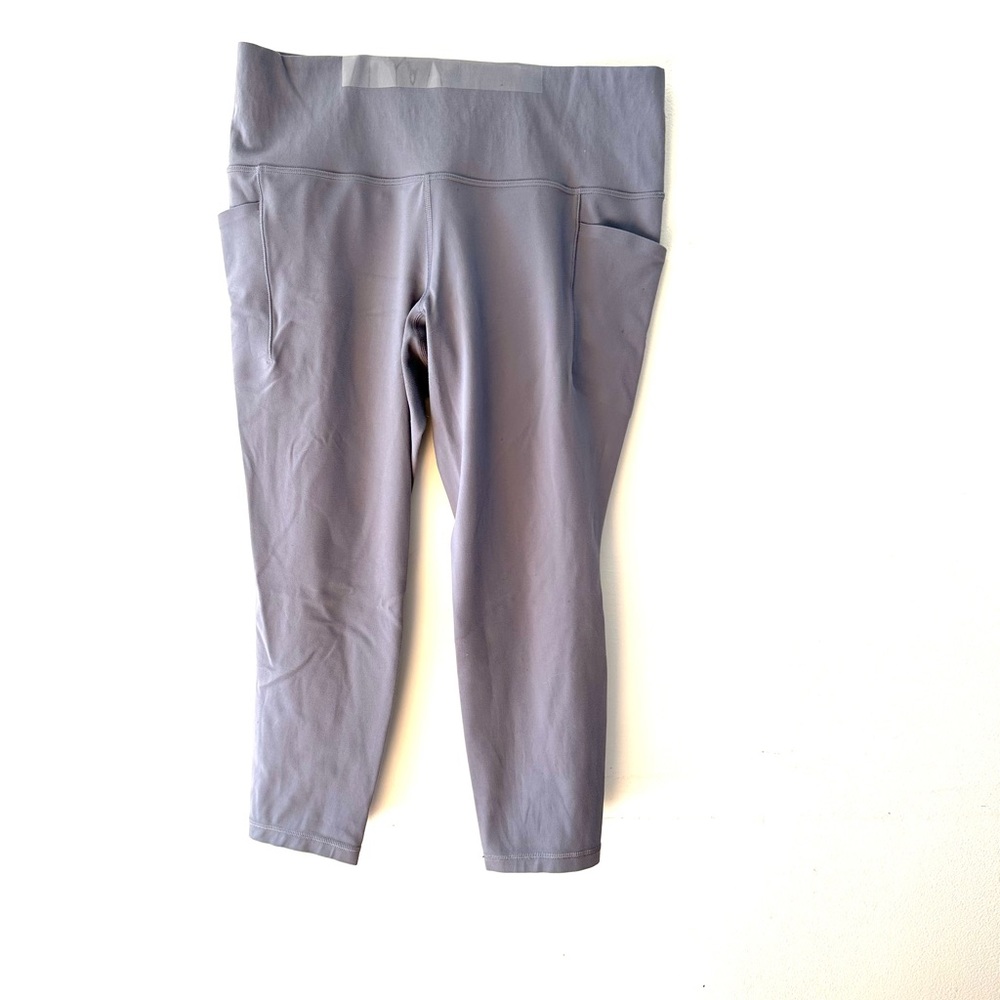 Athleta Salutation Stash Leggings Petite L | Powervita | Pockets